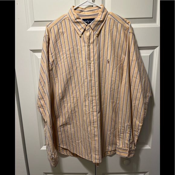 Polo Button Down - Picture 1 of 4